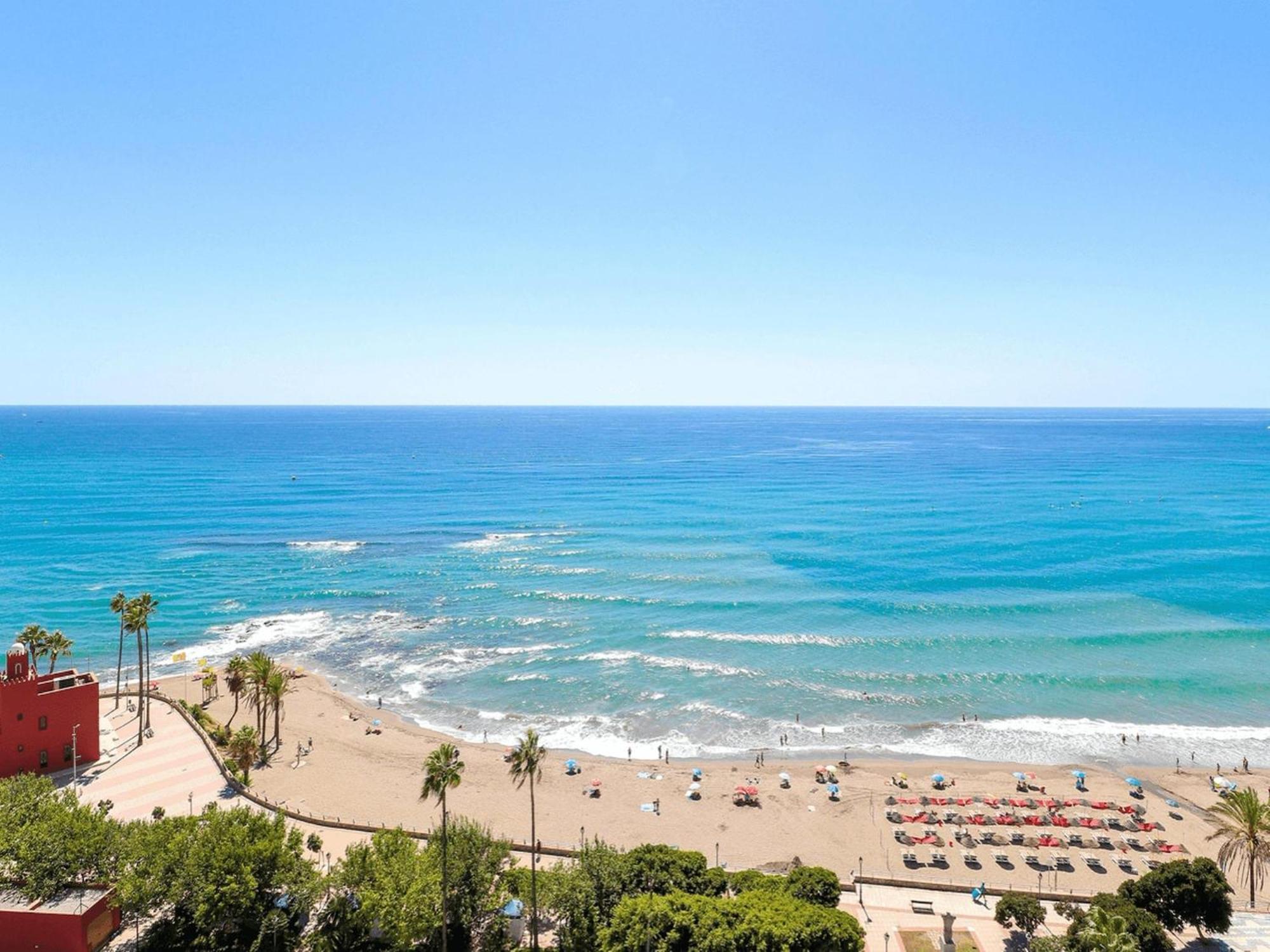 Belvilla By Oyo Estudio Benal Beach Malaga Exterior photo